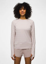 Load image into Gallery viewer, Prana Women&#39;s Sol Searcher Long Sleeve Top
