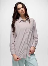 Load image into Gallery viewer, Prana Women's Railay Oversized Button Down