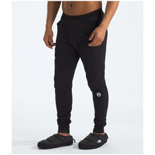 Load image into Gallery viewer, The North Face Men's Summit Futurefleece Pant