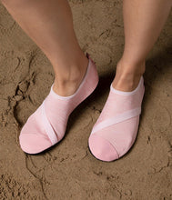 Load image into Gallery viewer, FitKicks Women's Live Well