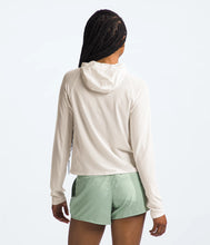 Load image into Gallery viewer, The North Face Women's Adventure Sun Hoodie