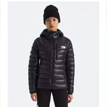 Load image into Gallery viewer, The North Face Women's Summit Breithorn Hoodie