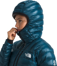 Load image into Gallery viewer, The North Face Women's Summit Breithorn Hoodie