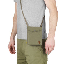 Load image into Gallery viewer, Fjallraven Pocket