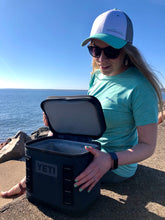 Load image into Gallery viewer, Yeti Hopper Flip Soft Cooler