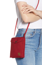 Load image into Gallery viewer, Fjallraven Pocket