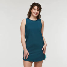 Load image into Gallery viewer, Cotopaxi Women&#39;s Cambio Dress
