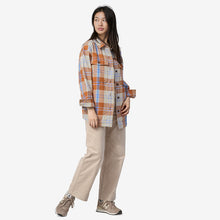 Load image into Gallery viewer, Patagonia Women&#39;s Heavyweight Fjord Flannel Overshirt
