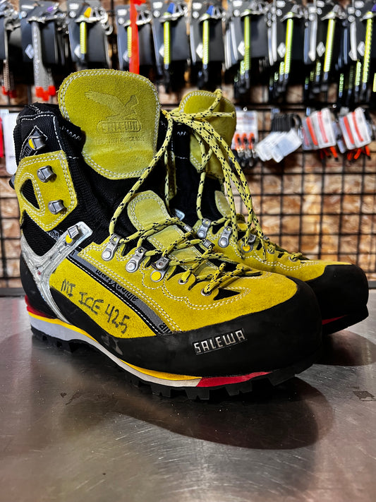Used Demo Salewa AlpineXtrem Mountain Boot