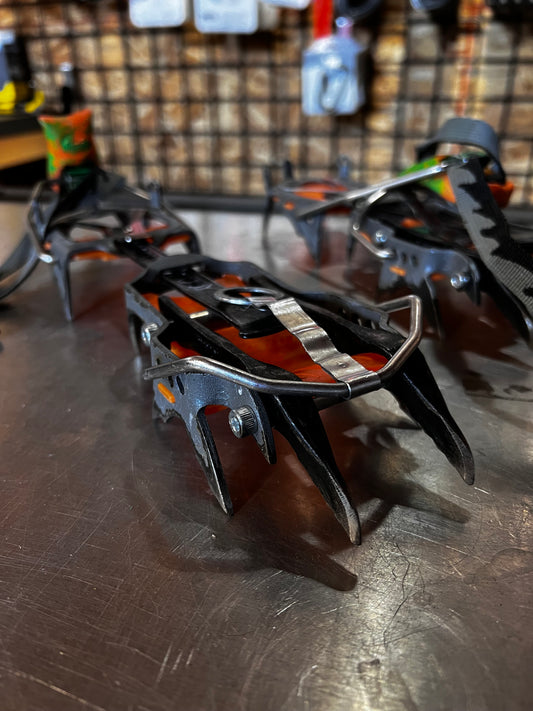 Used Demo Camp C14 Crampons