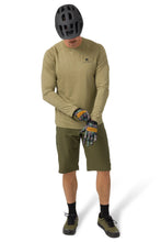 Load image into Gallery viewer, Flylow Men&#39;s Shaw Shirt
