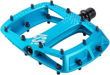 Load image into Gallery viewer, iSSi Stomp Pedals - Platform, Aluminum, 9/16
