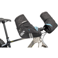 45NRTH Cobrafist Flat Bar Pogies - Black, One Size